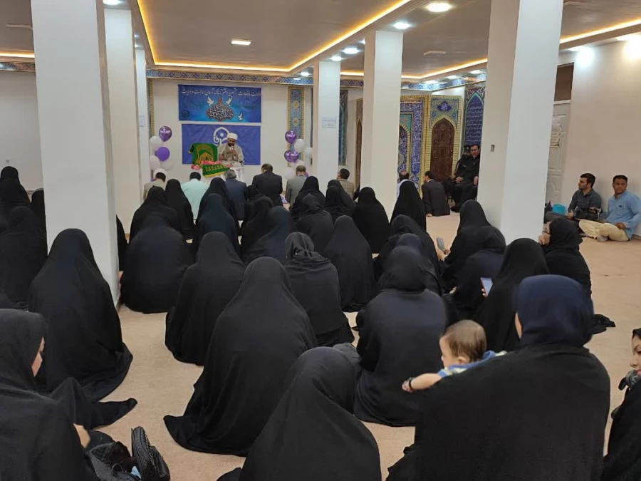 حضور خادمین رضوی همراه با پرچم سبز و متبرک امام رضا (ع) و برپایی جشن میلاد امام رضا (ع) در پردیس امام جعفر صادق(ع) 2