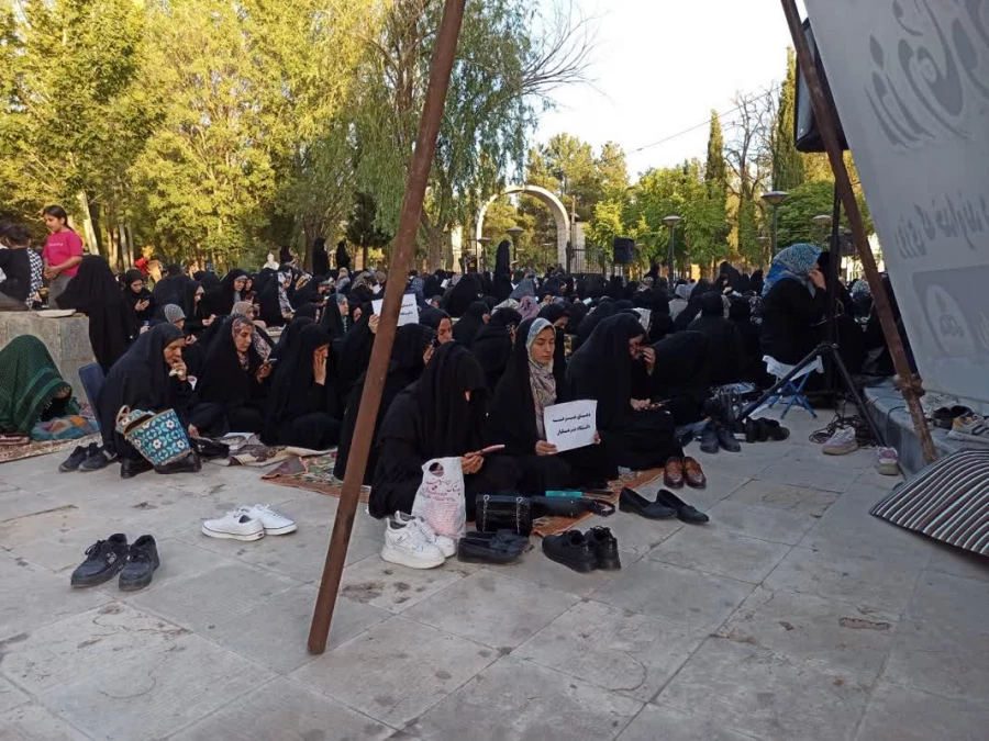  شرکت دانشجو معلمان پردیس امام جعفر صادق(ع) در مراسم دعای عرفه  2