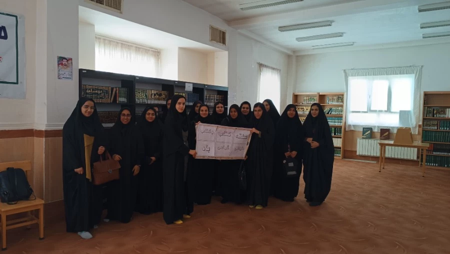 بازدید از کتابخانه حوزه علمیه فاطمه زهرای اطهر (س) ایلام  2