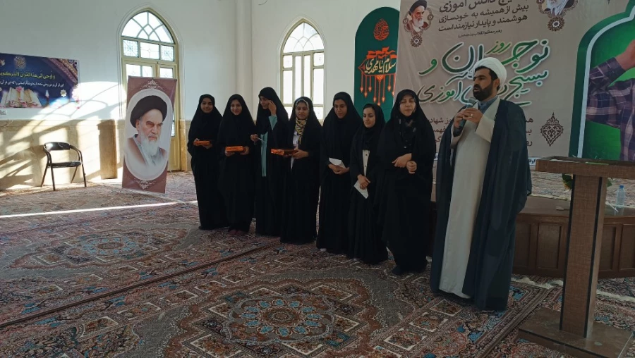 برگزاری مسابقه کتاب خوانی در پردیس امام جعفر صادق (ع) 2