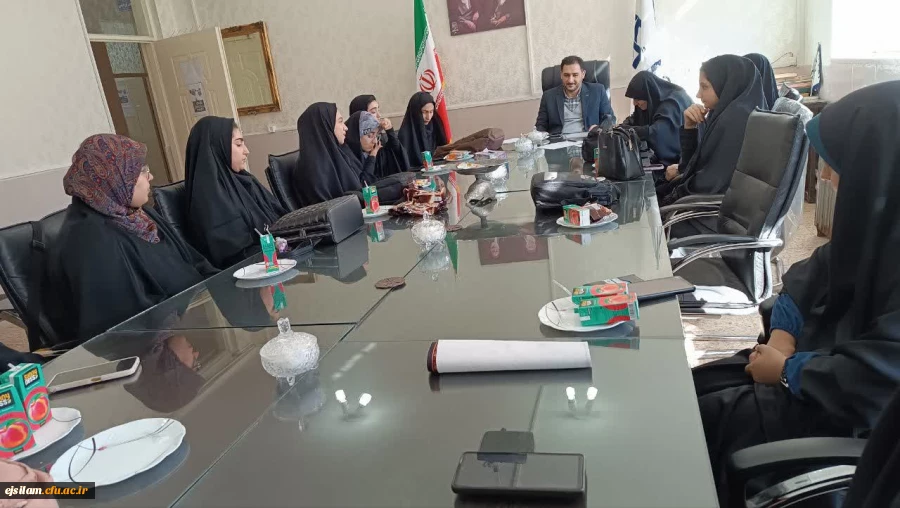 نشست نمایندگان محترم نهاد مقام معظم رهبری با کارشناس فرهنگی اجتماعی و دانشجومعلمان پردیس امام جعفرصادق(ع) 2