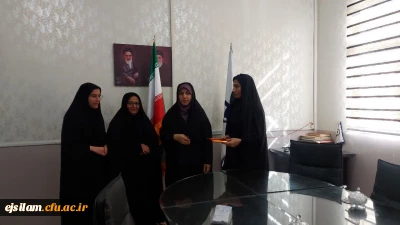 برگزاری مسابقه عکاسی شب یلدا در پردیس امام جعفرصادق(ع) و تقدیر از شرکت کننده برتر