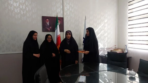 برگزاری مسابقه عکاسی شب یلدا در پردیس امام جعفرصادق(ع) و تقدیر از شرکت کننده برتر 4