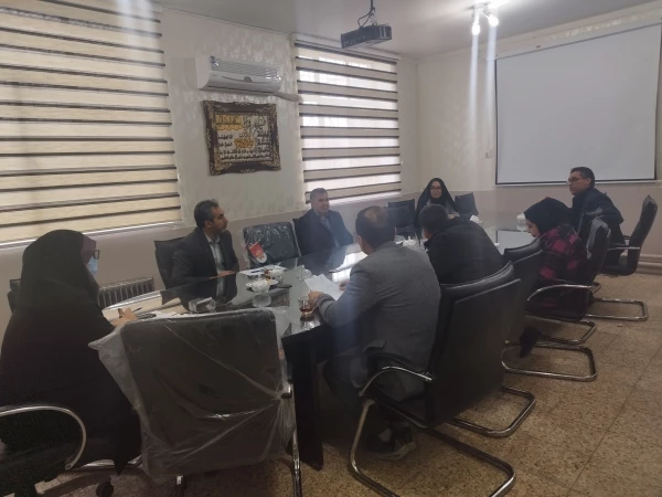 بازدید گروه نظارت و ارزیابی دانشگاه ایلام از بخش های مختلف پردیس امام جعفر صادق (ع) 2