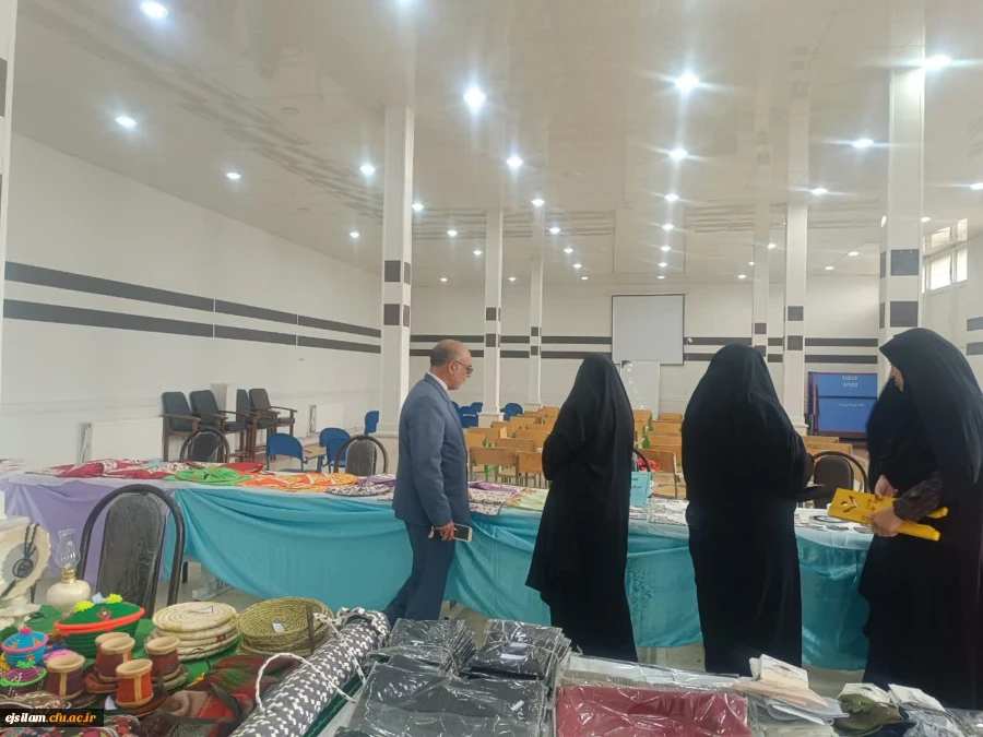 استقرار بازارچه دانشجویی در پردیس امام جعفرصادق(ع)  2