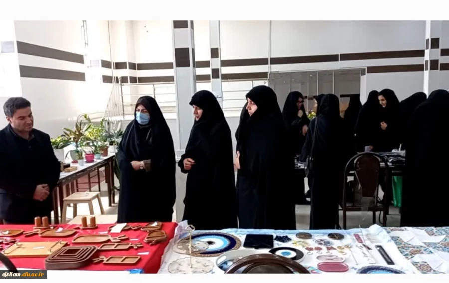 استقرار بازارچه دانشجویی در پردیس امام جعفرصادق(ع)  2