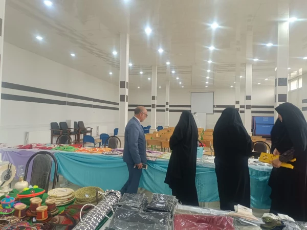 استقرار بازارچه دانشجویی در پردیس امام جعفرصادق(ع)  2