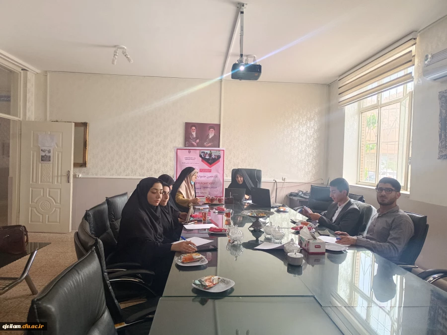 آغاز برگزاری کارگاه های توانمند سازی دانشجو معلمان برگزیده جشنواره تدریس برتر جهت شرکت در مسابقات منطقه ای 5