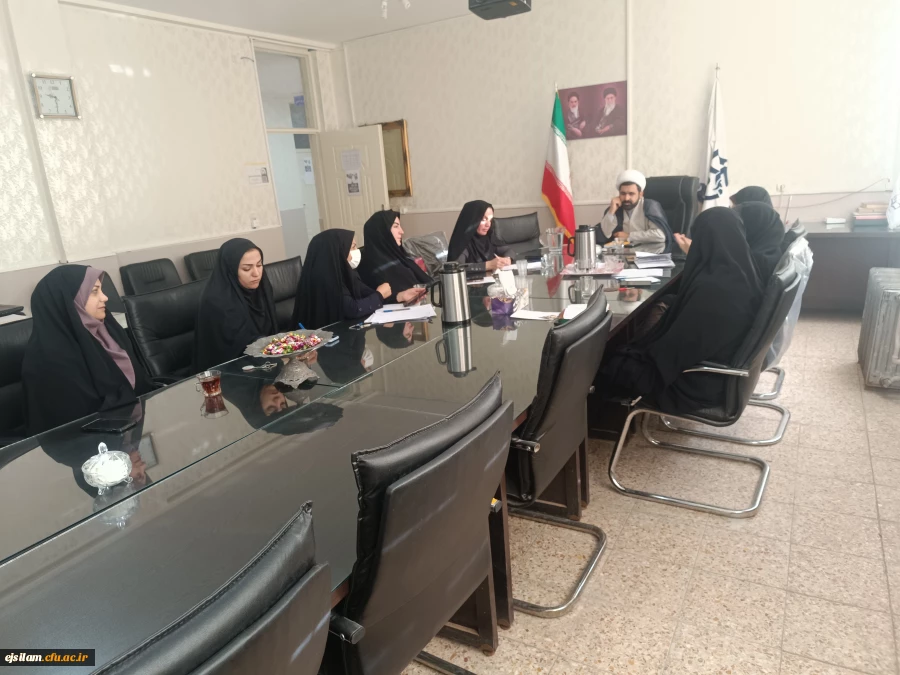 هشتمین جلسه شورای پردیس امام جعفر صادق علیه السلام 2