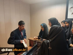 بازدید دانشجویان پردیس امام جعفر صادق (ع) از کتابخانه مرکزی 2