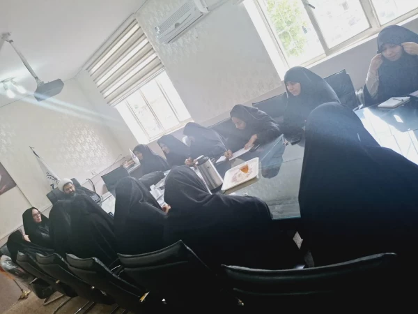 دومین جلسه شورای پردیس امام جعفر صادق (ع) برگزار شد 2