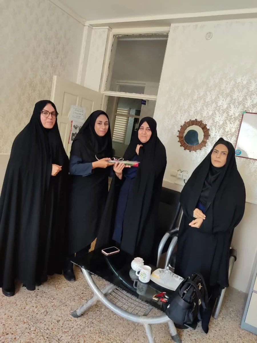 تجلیل از اساتید دانشگاه به مناسبت روز معلم
