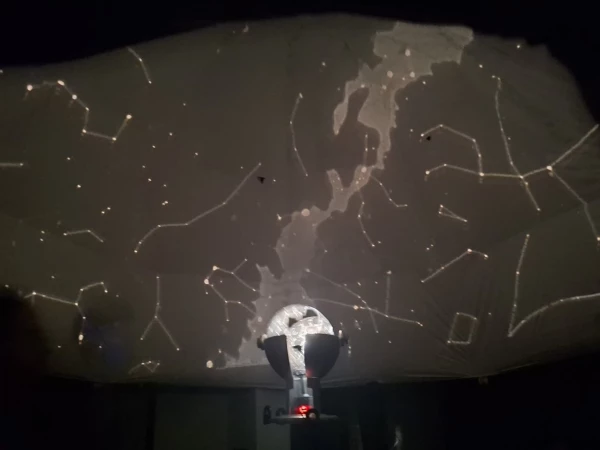 بازدید دانشجویان پردیس امام جعفر صادق (ع) از پژوهش سرای اداره کل آموزش و پرورش به مناسبت دهه سرآمدی آموزش 2