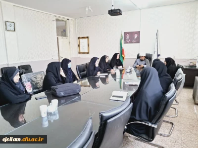 سومین جلسه شورای پردیس امام جعفر صادق (ع) با حضور اعضای شورا برگزار شد