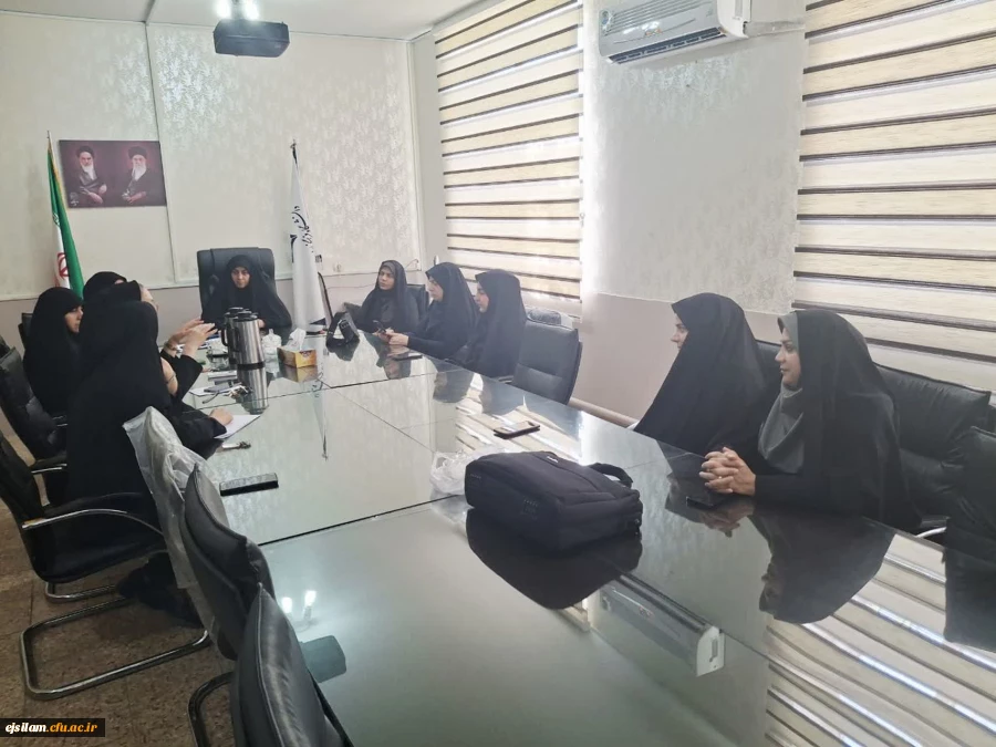 چهارمین جلسه شورای پردیس با حضور اعضای شورا برگزار شد 3