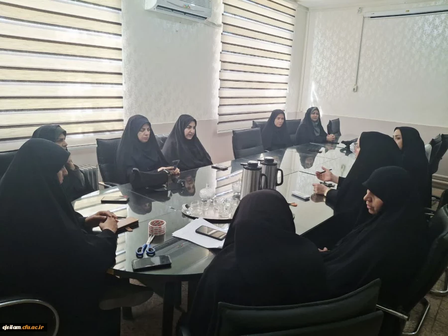 چهارمین جلسه شورای پردیس با حضور اعضای شورا برگزار شد 4