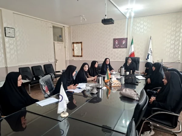 برگزاری جلسه شورای دانشکده علوم انسانی 2